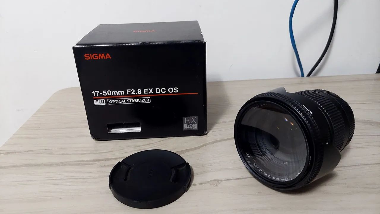 【訳あり】SIGMA 17-50mm F2.8 EX DC OS Nikon Lente Sigma 17-50mm para Nikon APS-C - eMania Foto e Video
