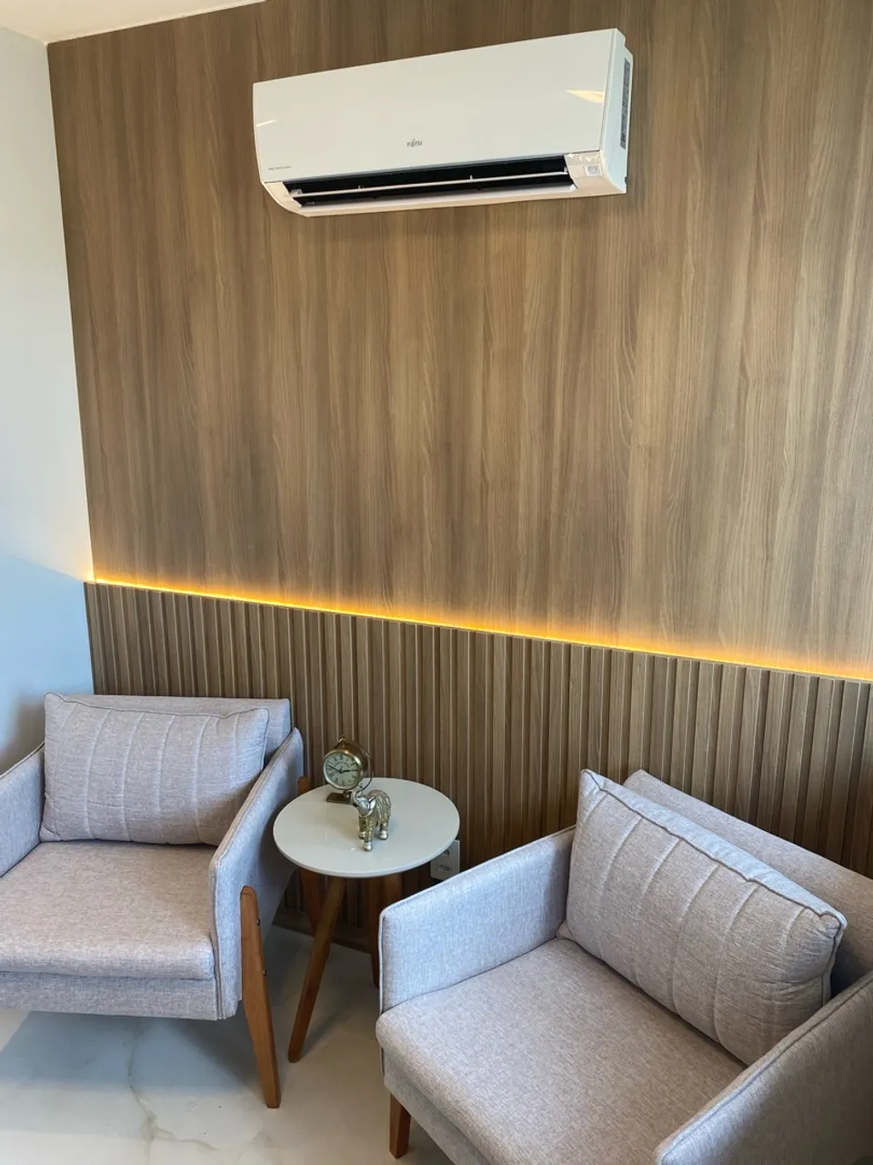 Aluguel / sublocação Sala na Enseada