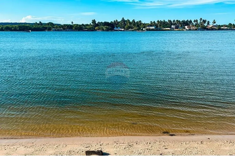 Lote em Condomínio Fechado: Próximo a praia do Saco