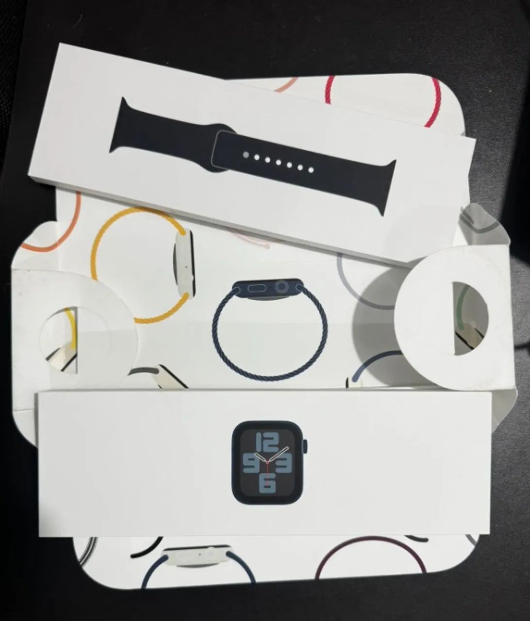 Apple Watch SE GPS Caixa Meia-noite de Alumínio 44mm Pulseira Esportiva Meia-noite M/G - Foto 2