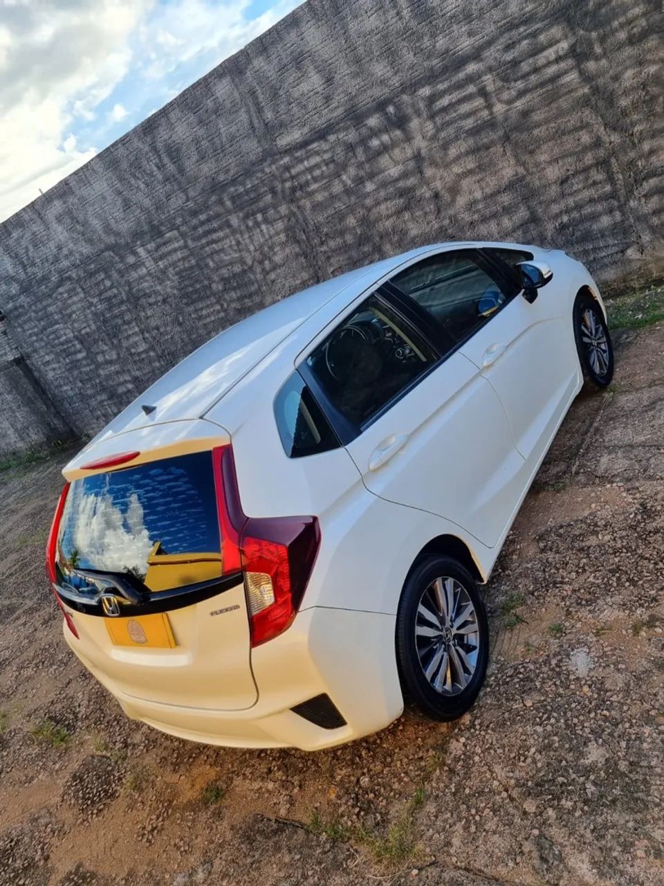 Honda Fit 2016 Automático - Único Dono - 77.000 km! - Foto 3