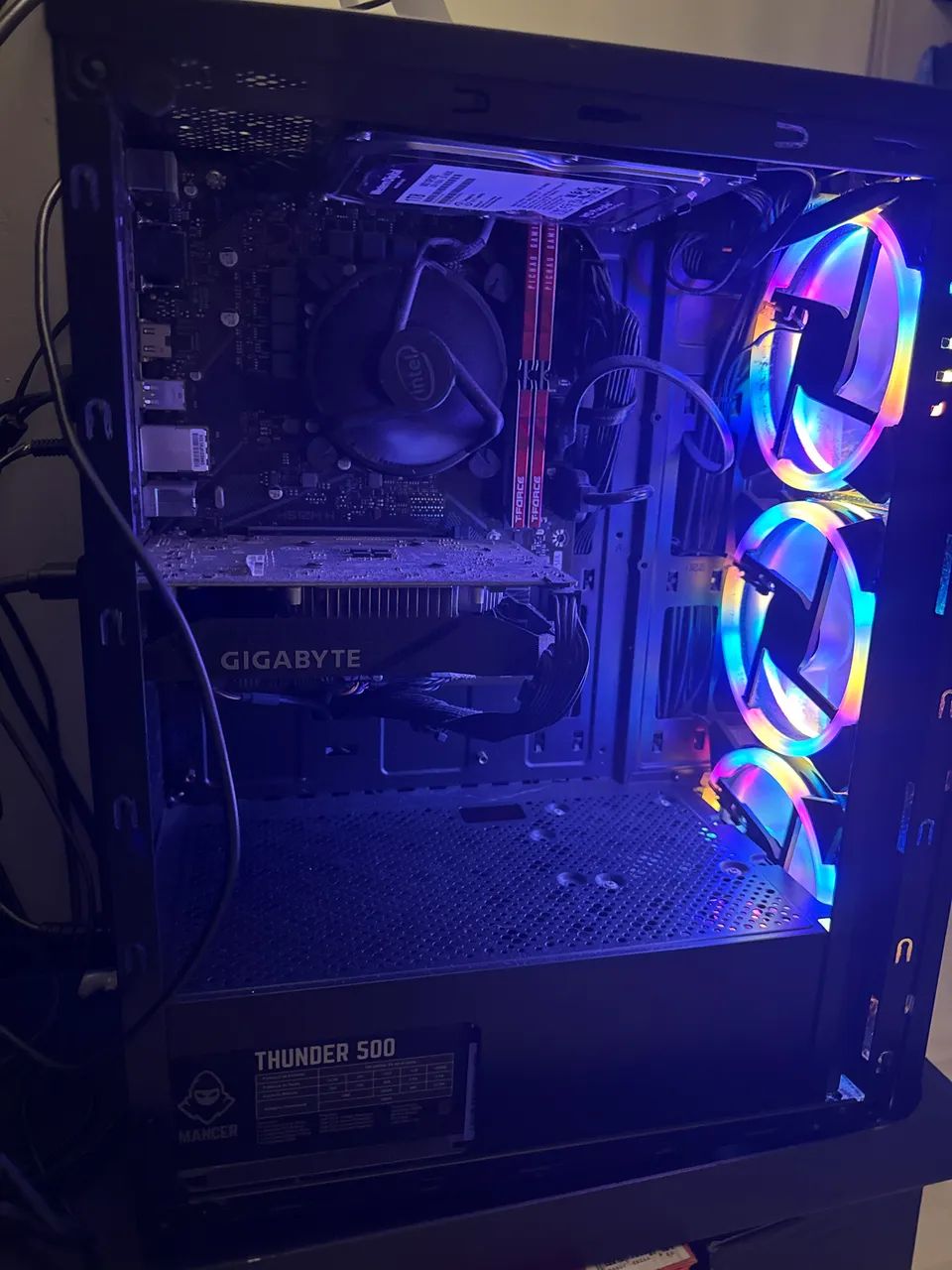 PC GAMER - RODA TUDO - Foto 3