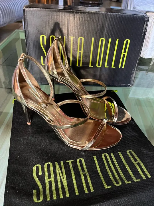 Sandália Santa Lolla Dourada