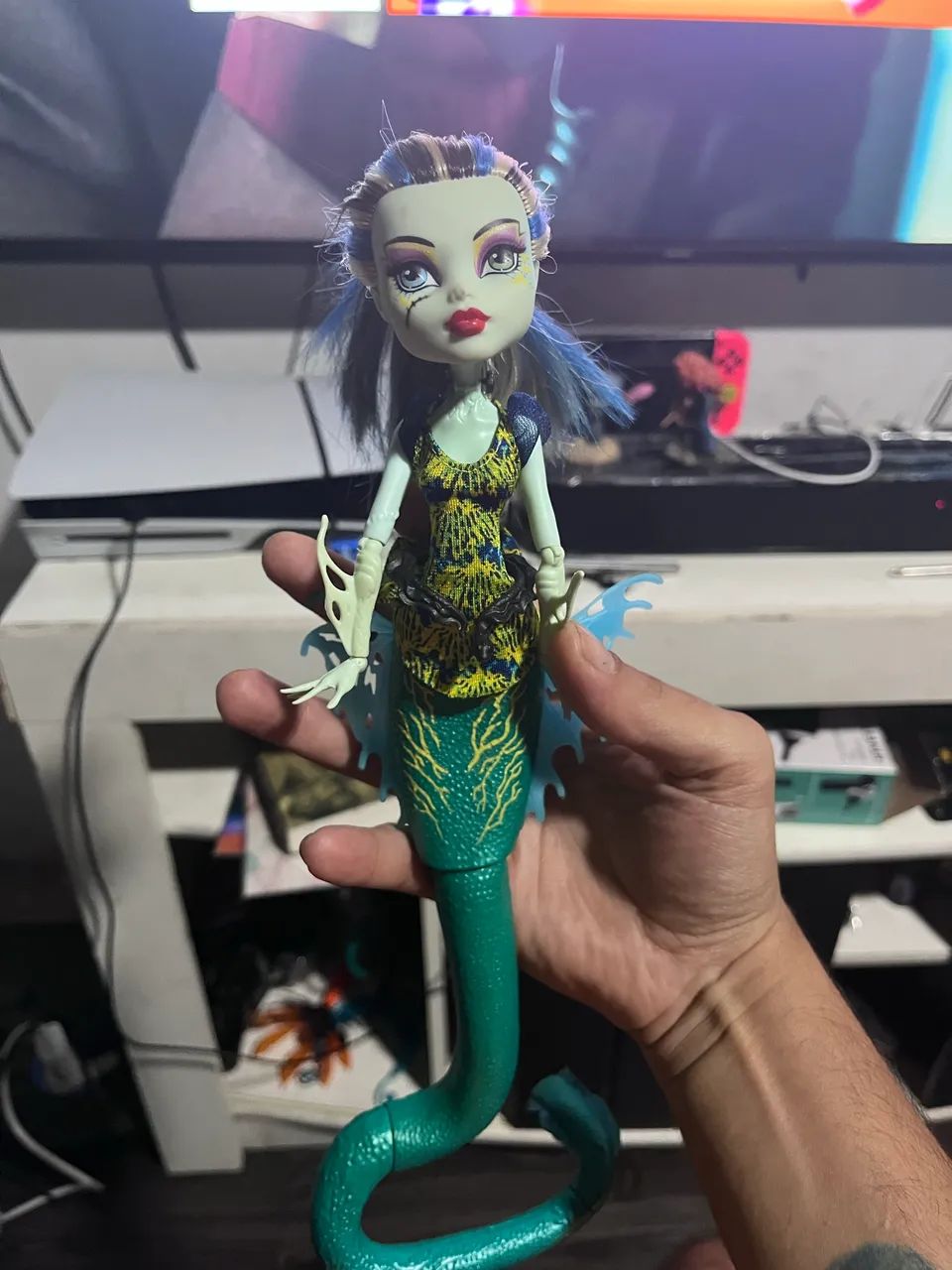 Lote de Bonecas Monster High Kala Mer'ri (Grande Lote