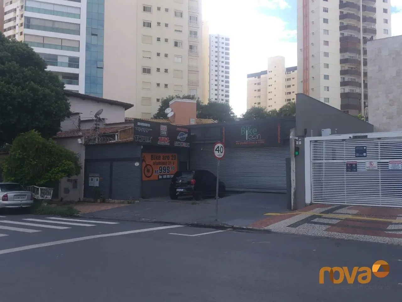 CASA COM GABARITO -SETOR NOVA SUIÇA