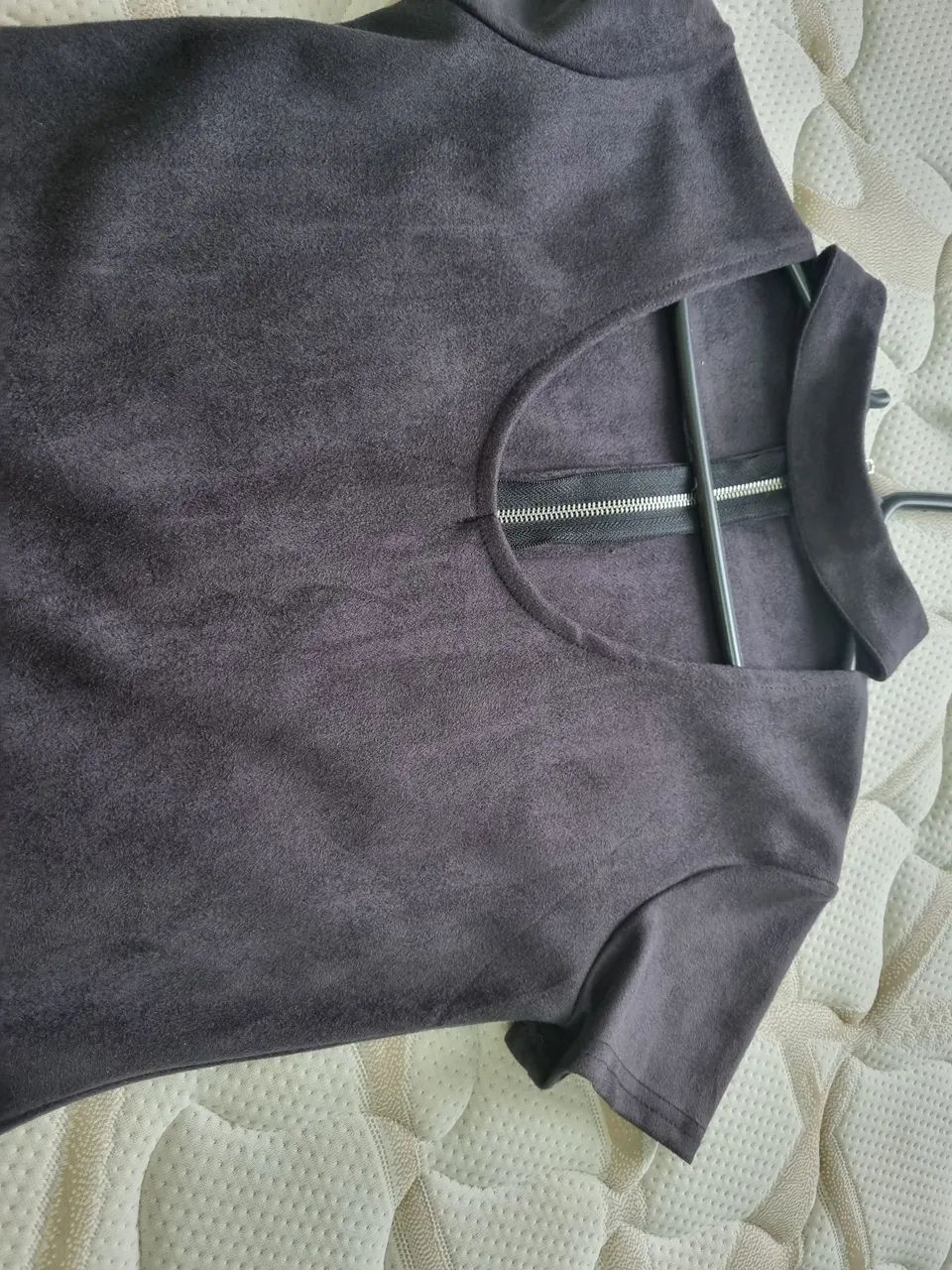 Vestido lindo tamanho M em suede - Foto 4