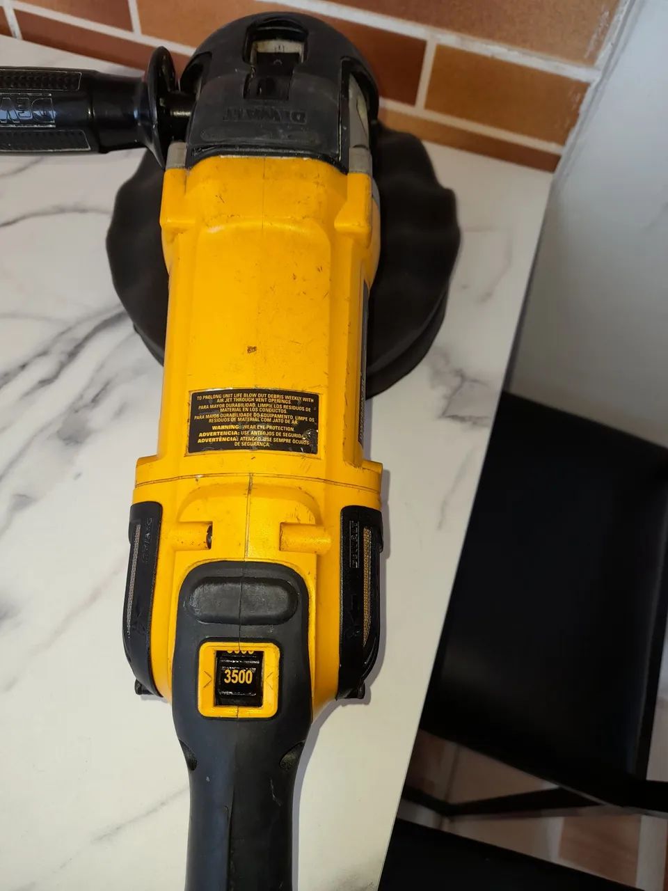 Politriz64529921726979120