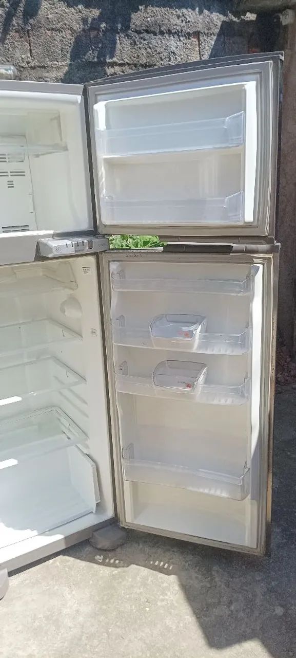 Geladeira Frost free Inox  - Foto 4