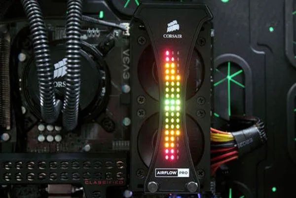 Kit fans e Medidor de Temperatura de Mem. Ram Corsair AirFlow Pro Dynamic LED Display - Foto 5