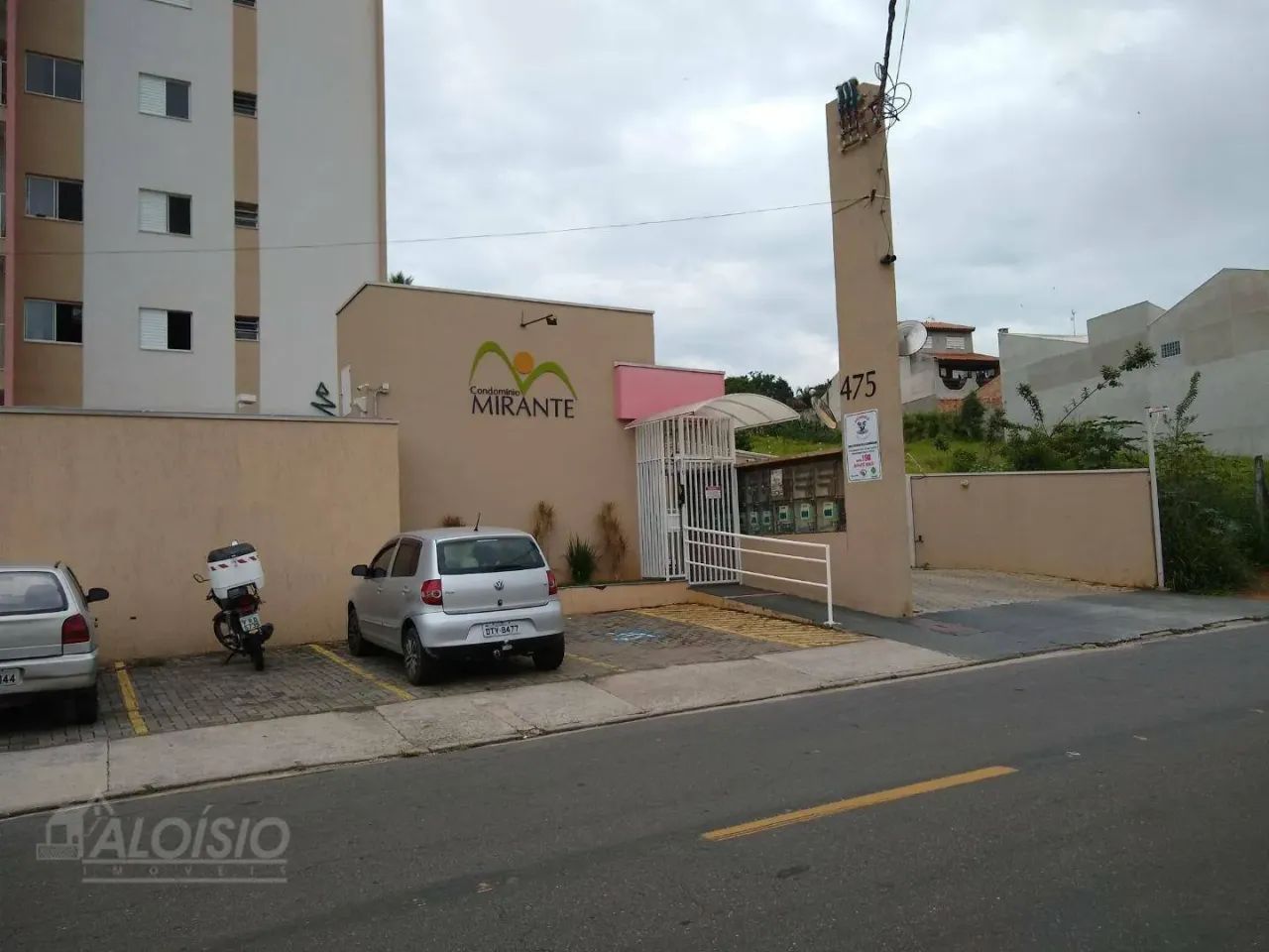Apartamento com 2 dormitórios para alugar, 48 m² por R$ 1.317,74/mês - Fonte Imaculada - T - Foto 2