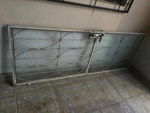 Porta de ferro com vidro - Foto 2