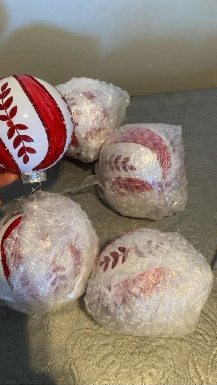 Bolas em vidro enfeitadas 64310422656897121