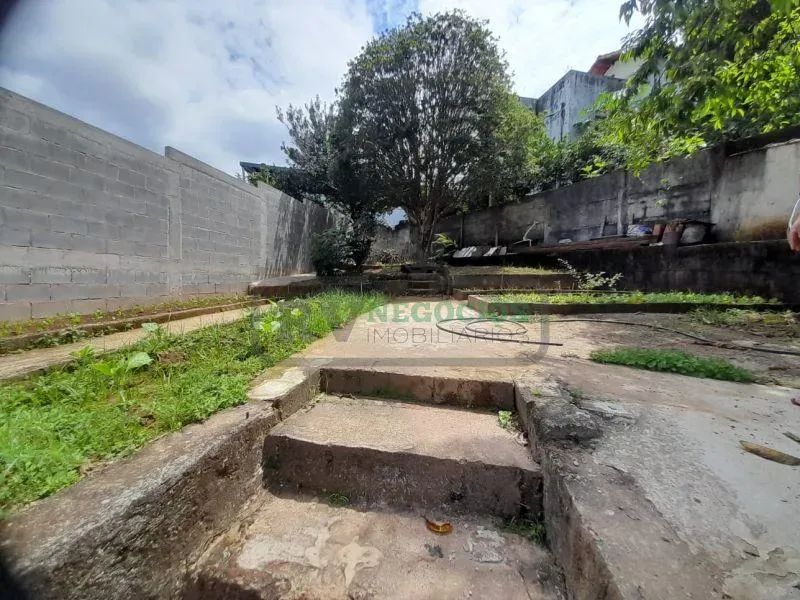 CA4302Imóvel a venda possui 420 metros quadrados com 4 quartos em São Bernardo - Juiz de F