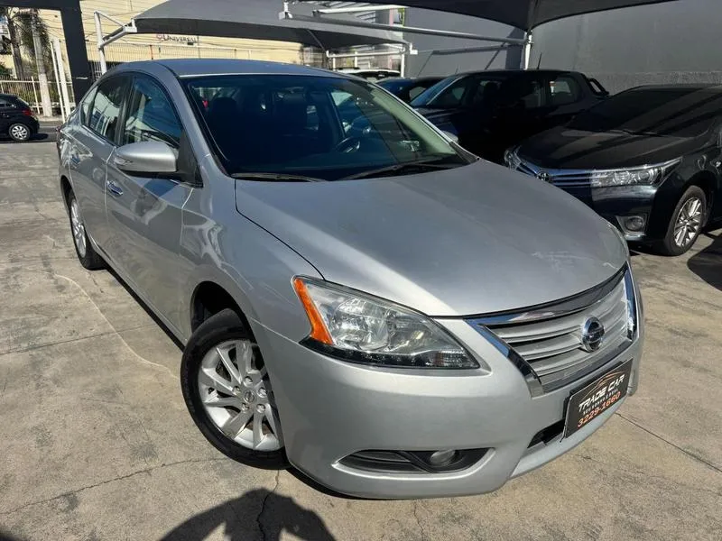 Sentra R 2015 NISSAN SENTRA 2015 Usados e Novos