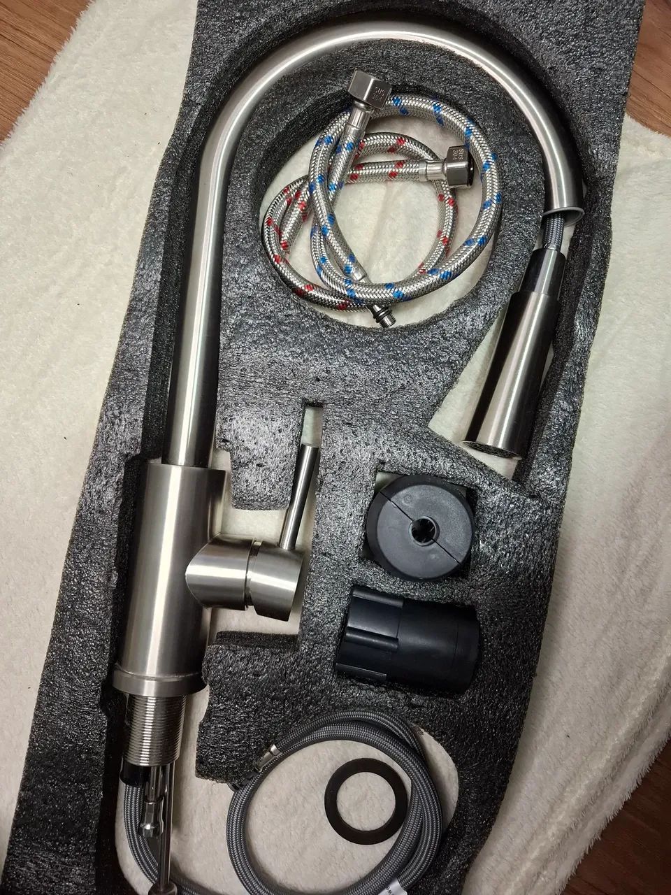 Torneira Gourmet Cromada com Ducha Extensível - Foto 2