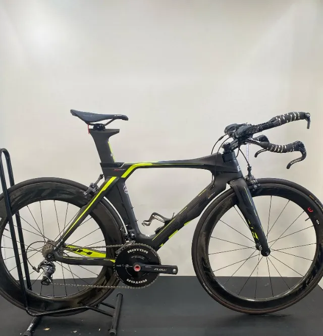Bicicleta Triathlon BH Aero