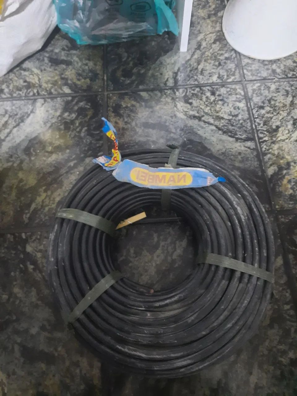 Cabo Elétrico 50 metros cabo 25mm 800 reais - Foto 2
