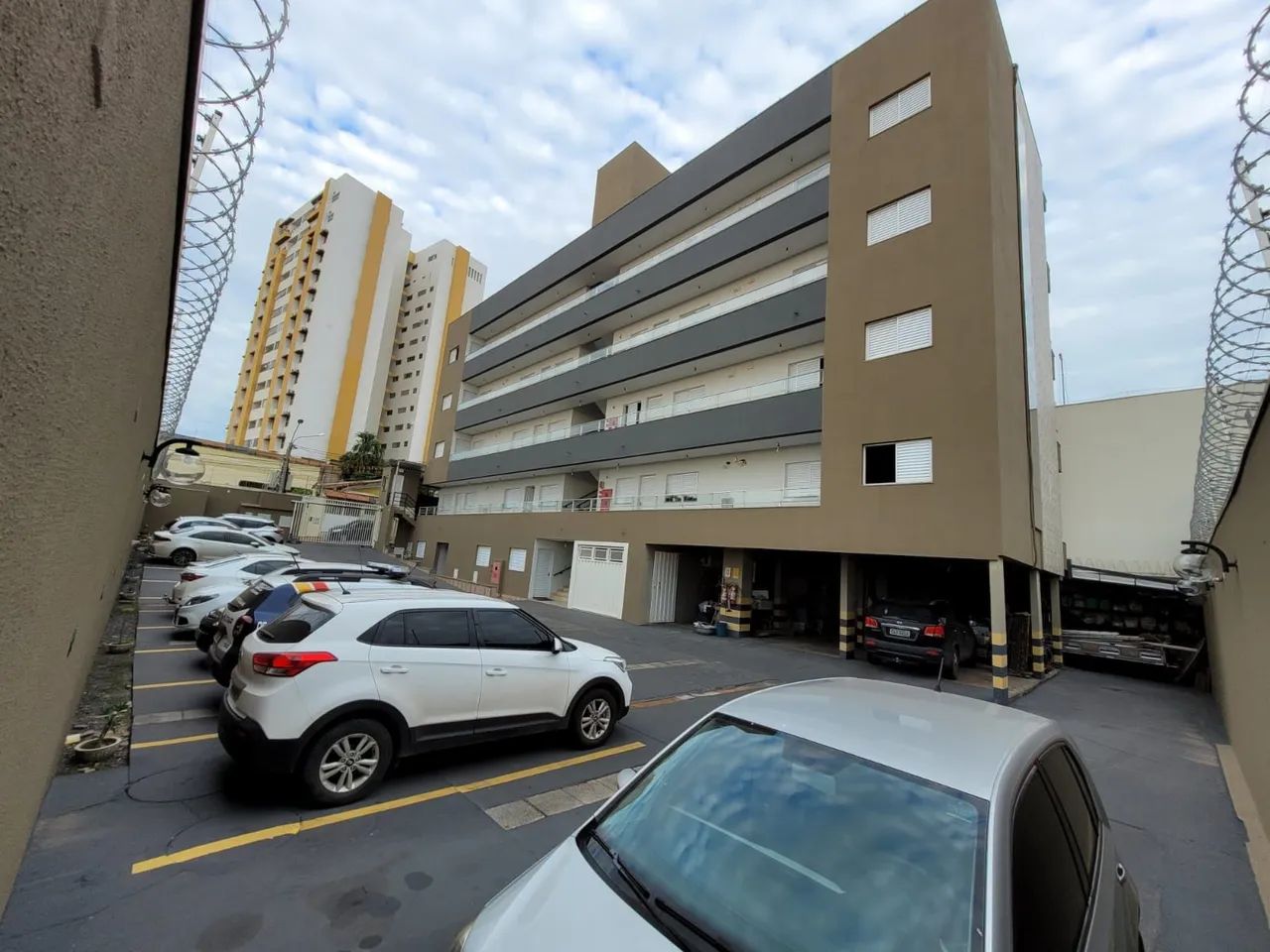 ALUGO APARTAMENTOS DE 1 E 2 QUARTOS BEM LOCALIZADOS. Santa Marta e Centro - Foto 14