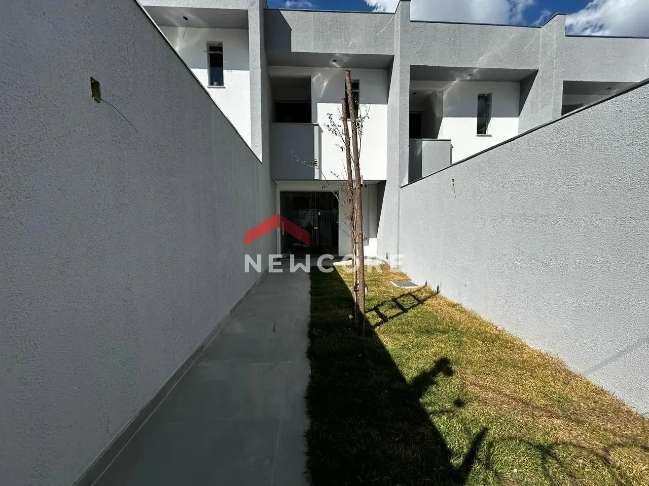 Casa em Rua Professora Vicentina Barreto - Planalto - Belo Horizonte/MG