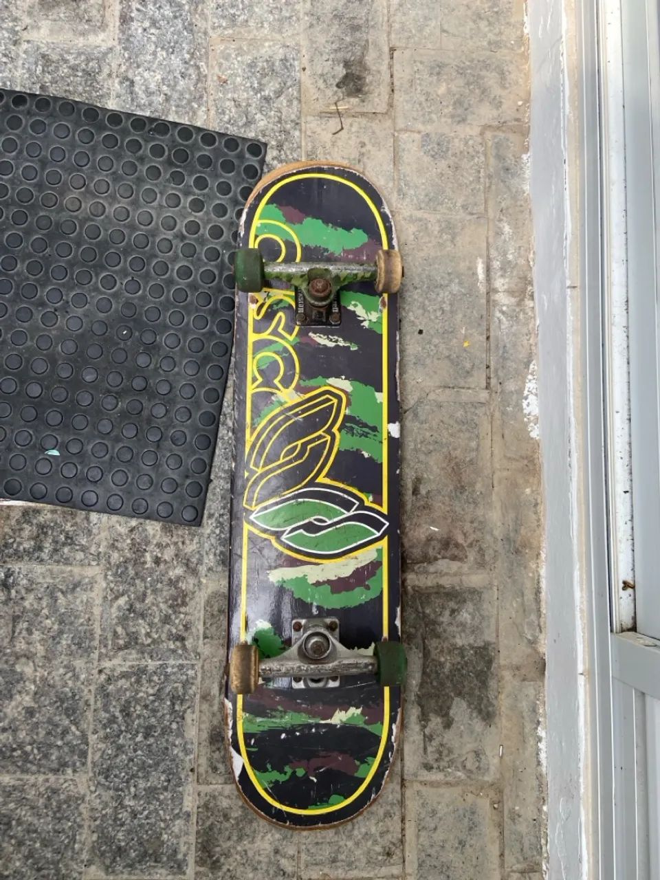 Skate
