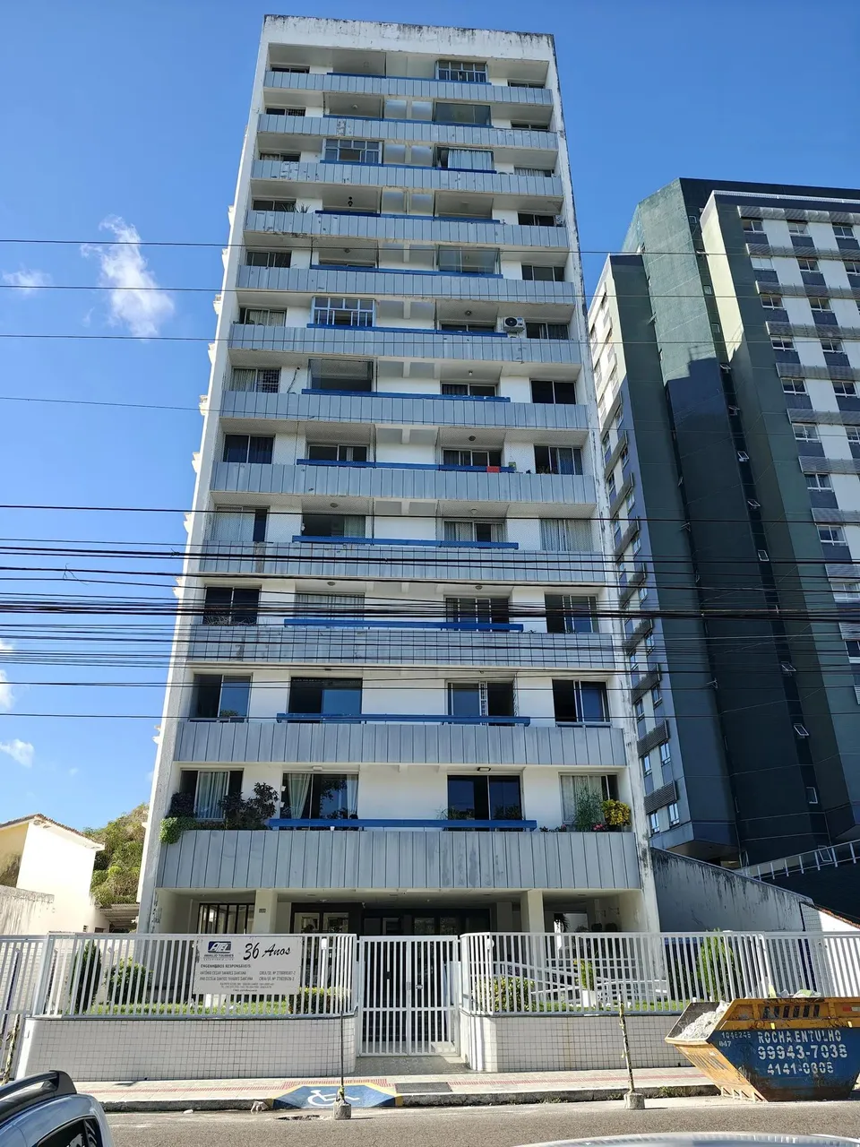VENDO APARTAMENTO NO EDIFÍCIO TOBIAS BARRETO - VIZINHO AO CENTRO MÉDICO ODONTOLÓGICO
