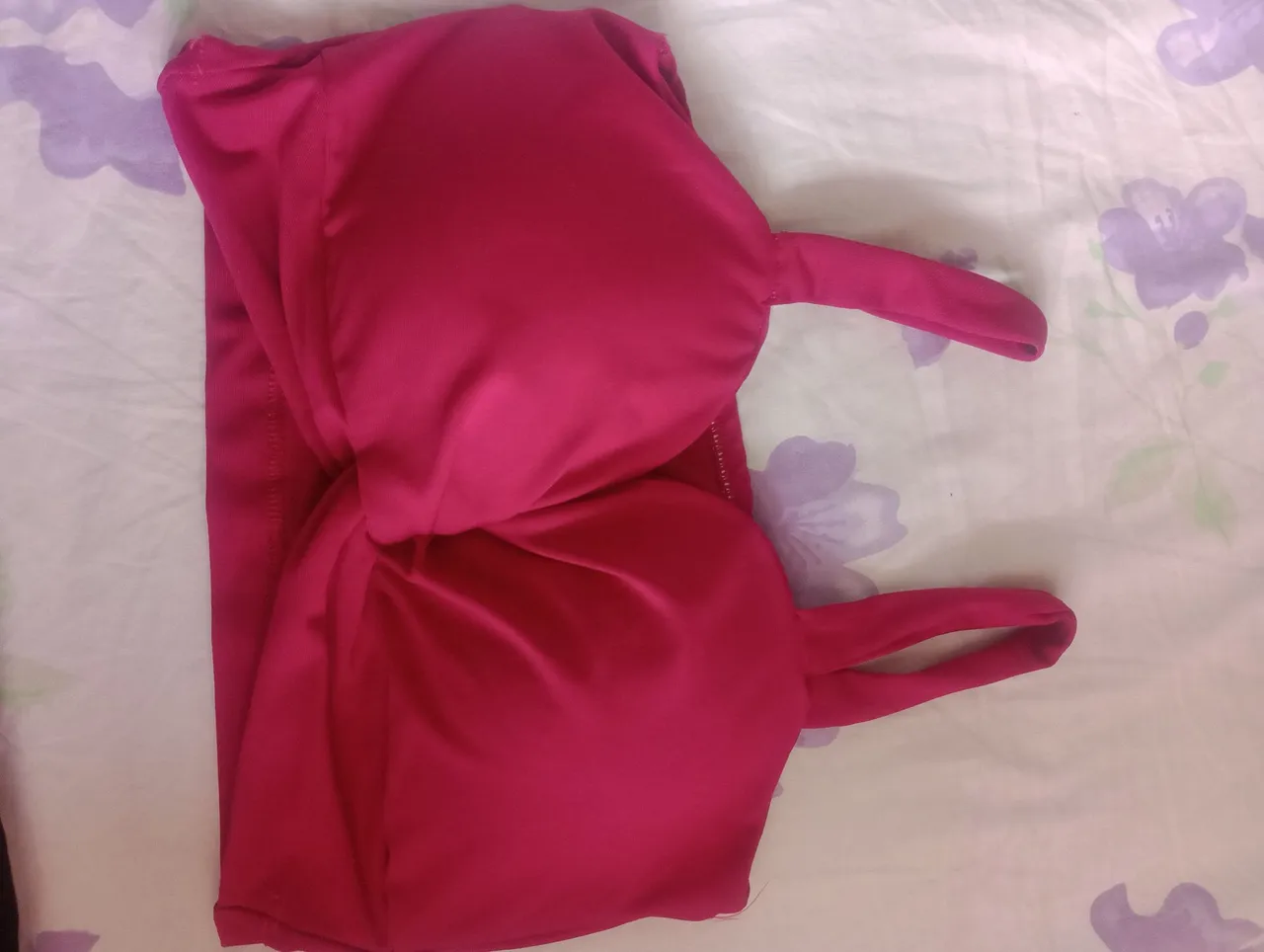 Top cropped vermelho novo