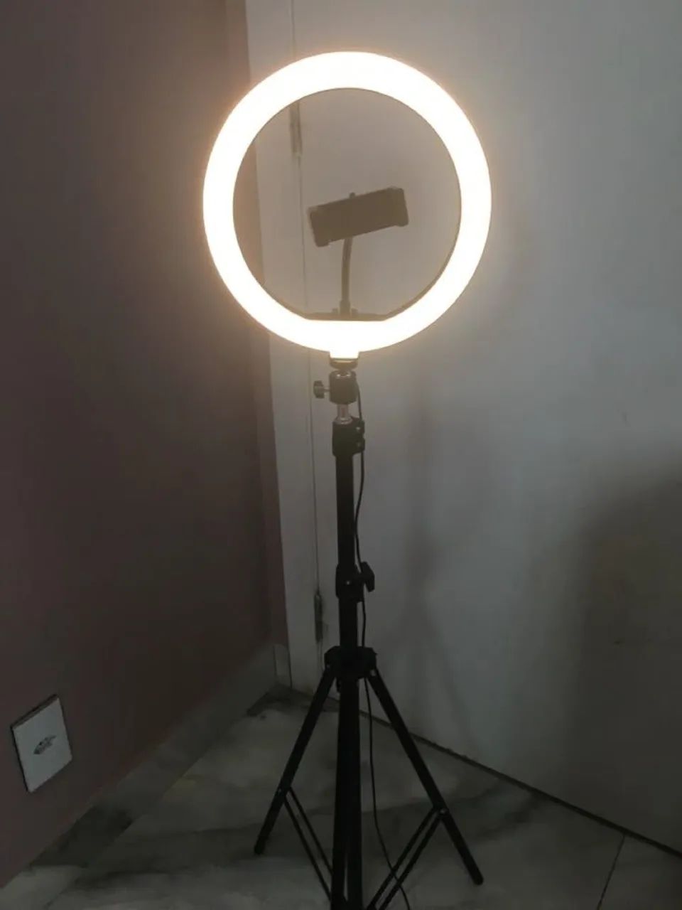 Ring light