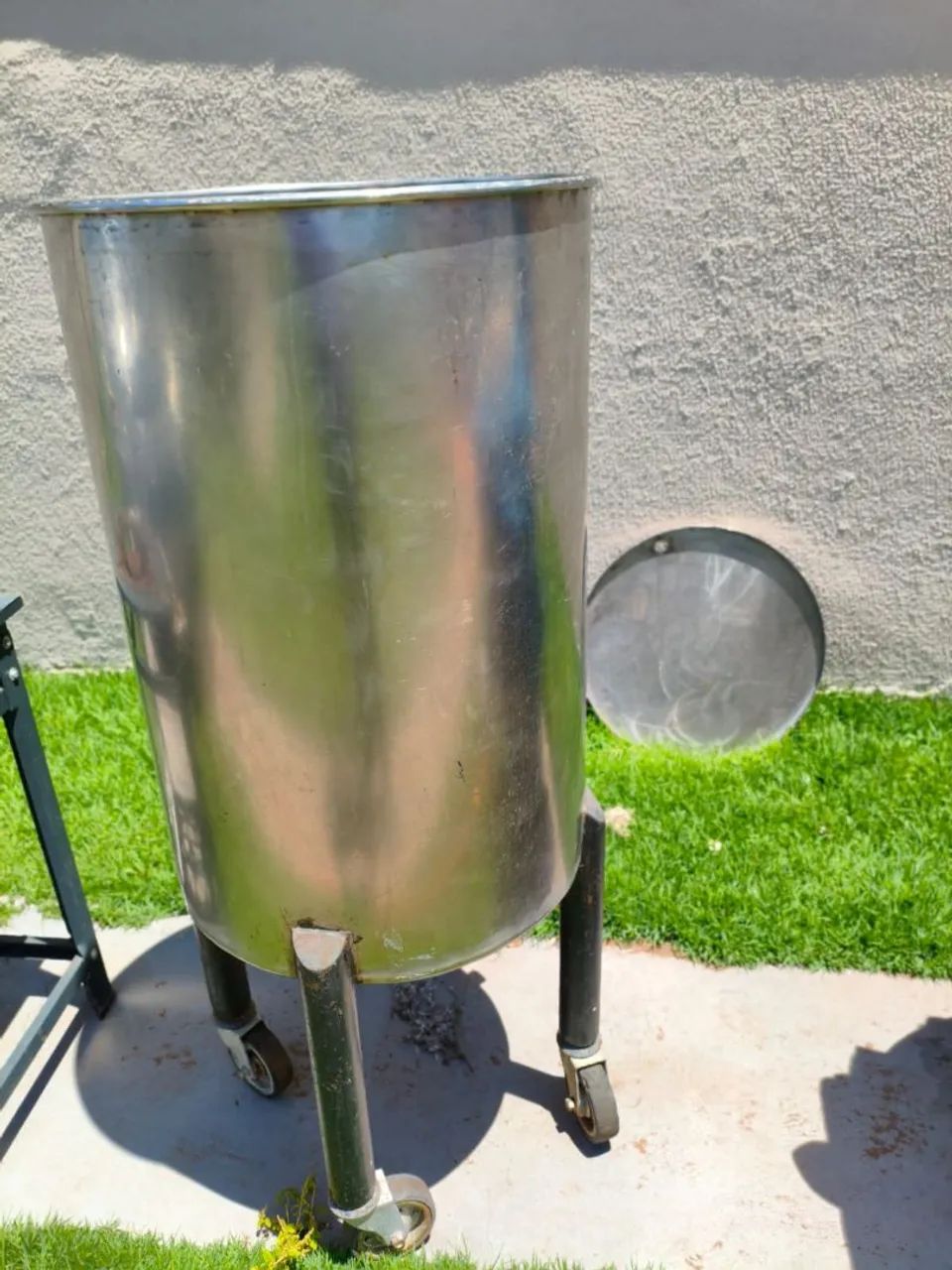 *Tanques, motores elétricos, envasadoras, tapadeiras, tufão de teto, tanque camisado - Foto 3