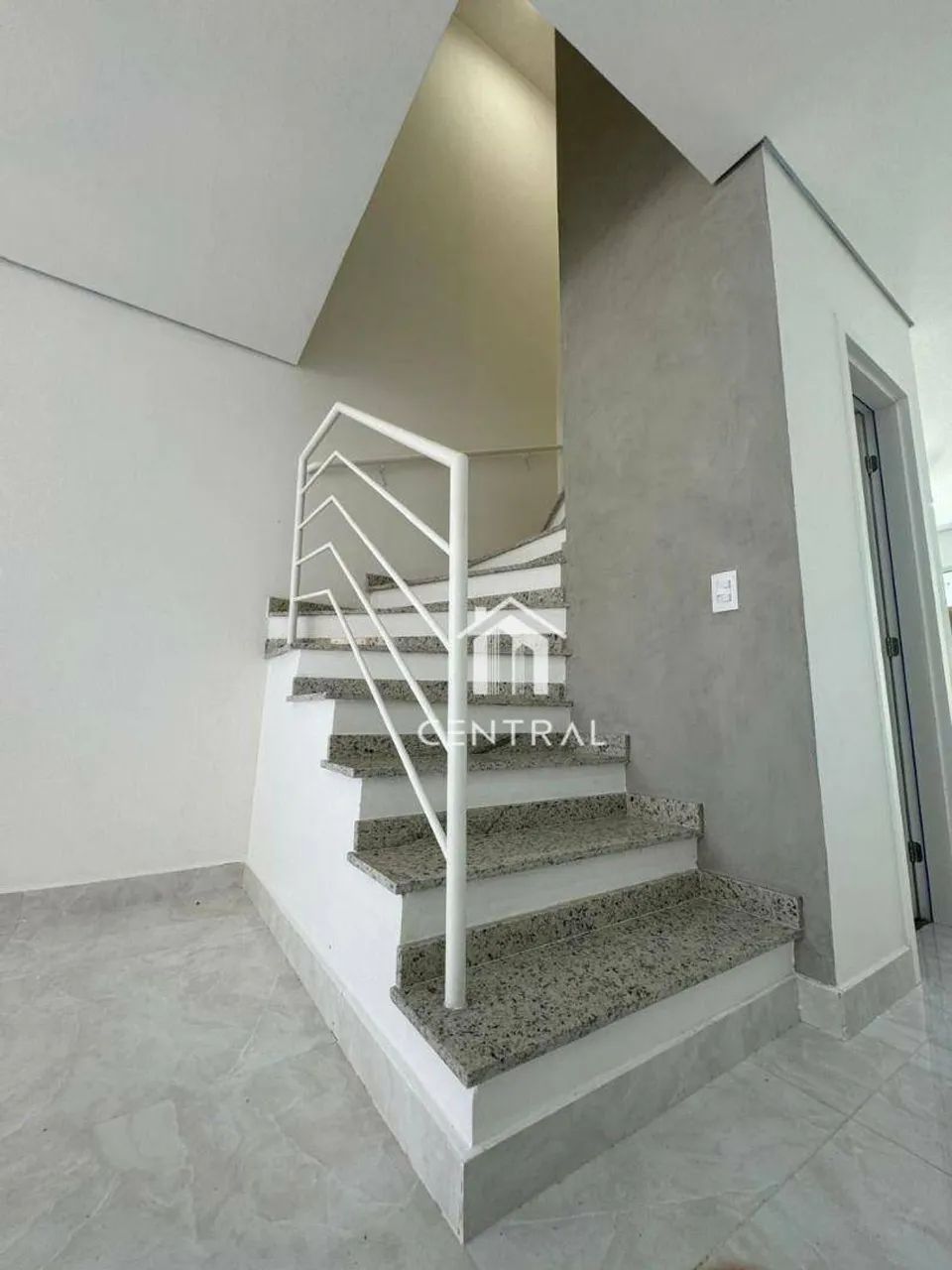 Sobrado com 2 dormitórios à venda, 72 m² por R$ 347.000,00 - Jardim Abaeté - Sorocaba/SP - Foto 2