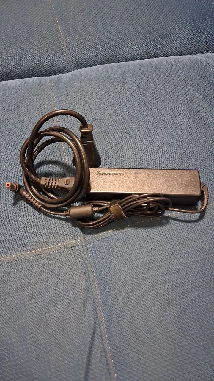 Carregador Lenovo para Notebook