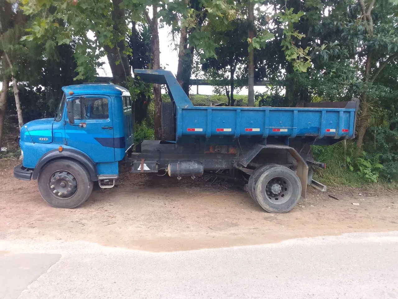 Caminhão 13 13  1981  - Foto 3
