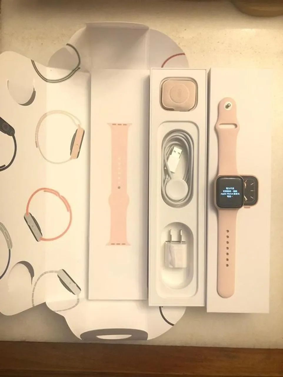 Apple Watch Series 5 - 40mm - Pink - Foto 2