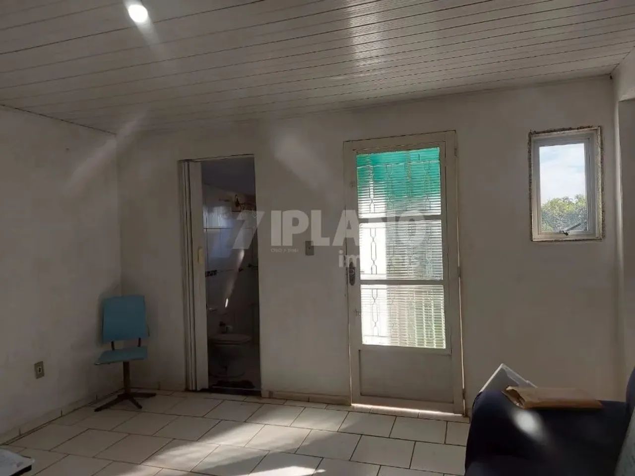 Galpão Comercial com duas salas no piso superior - Foto 4