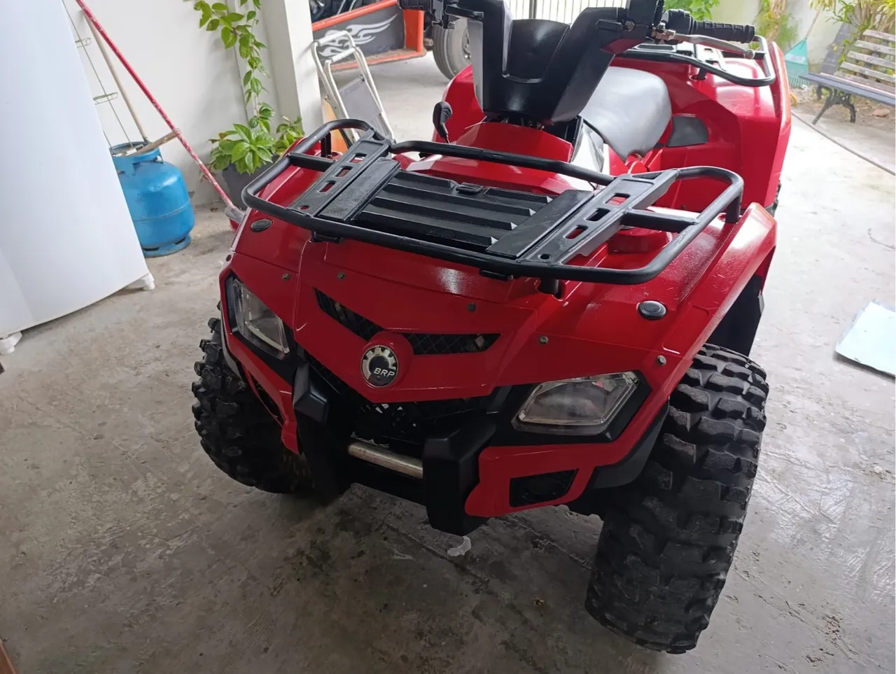 Quadriciclo BRP Can-Am 400cc 4x4