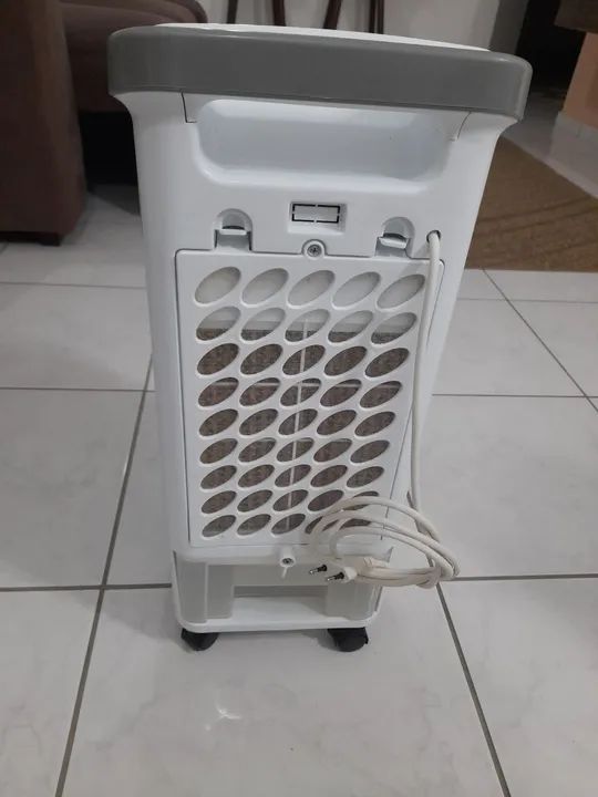 Climatizador de Ar Britânia -semi novo - Foto 4