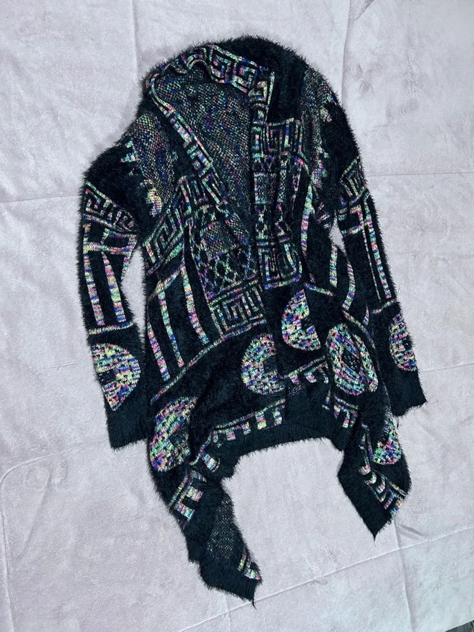 Cardigan com design geométrico e brilho