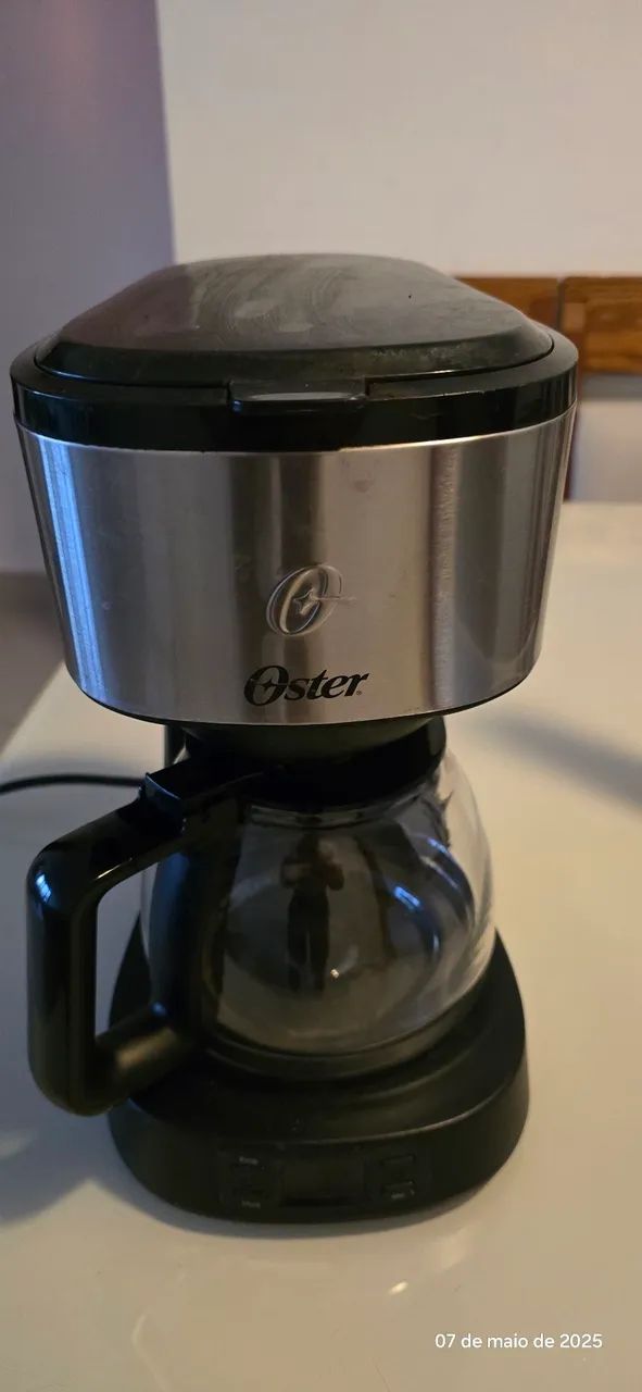 Cafeteira Elétrica Oster Digital 