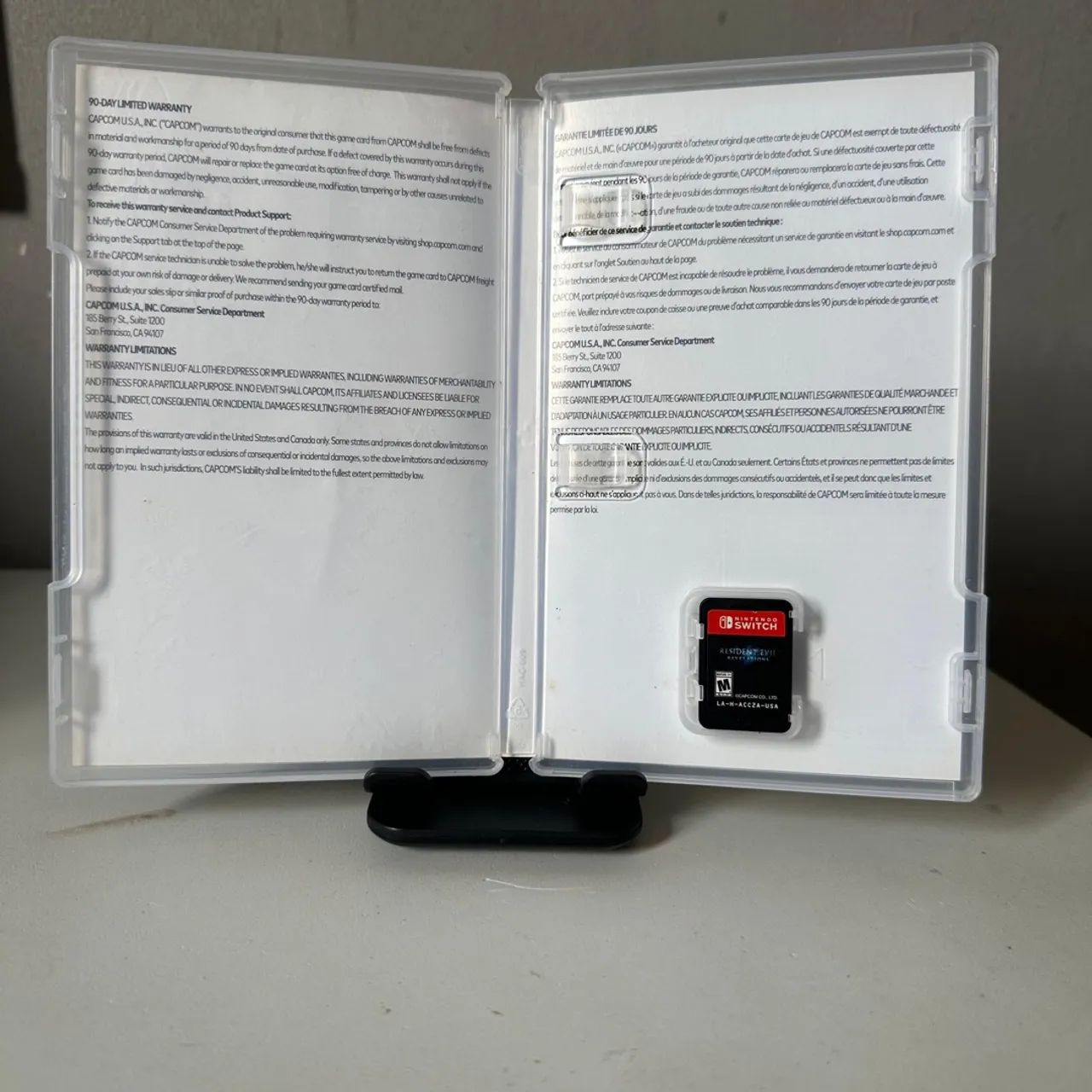 Resident Evil Revelations Nintendo Switch Usado - Foto 2