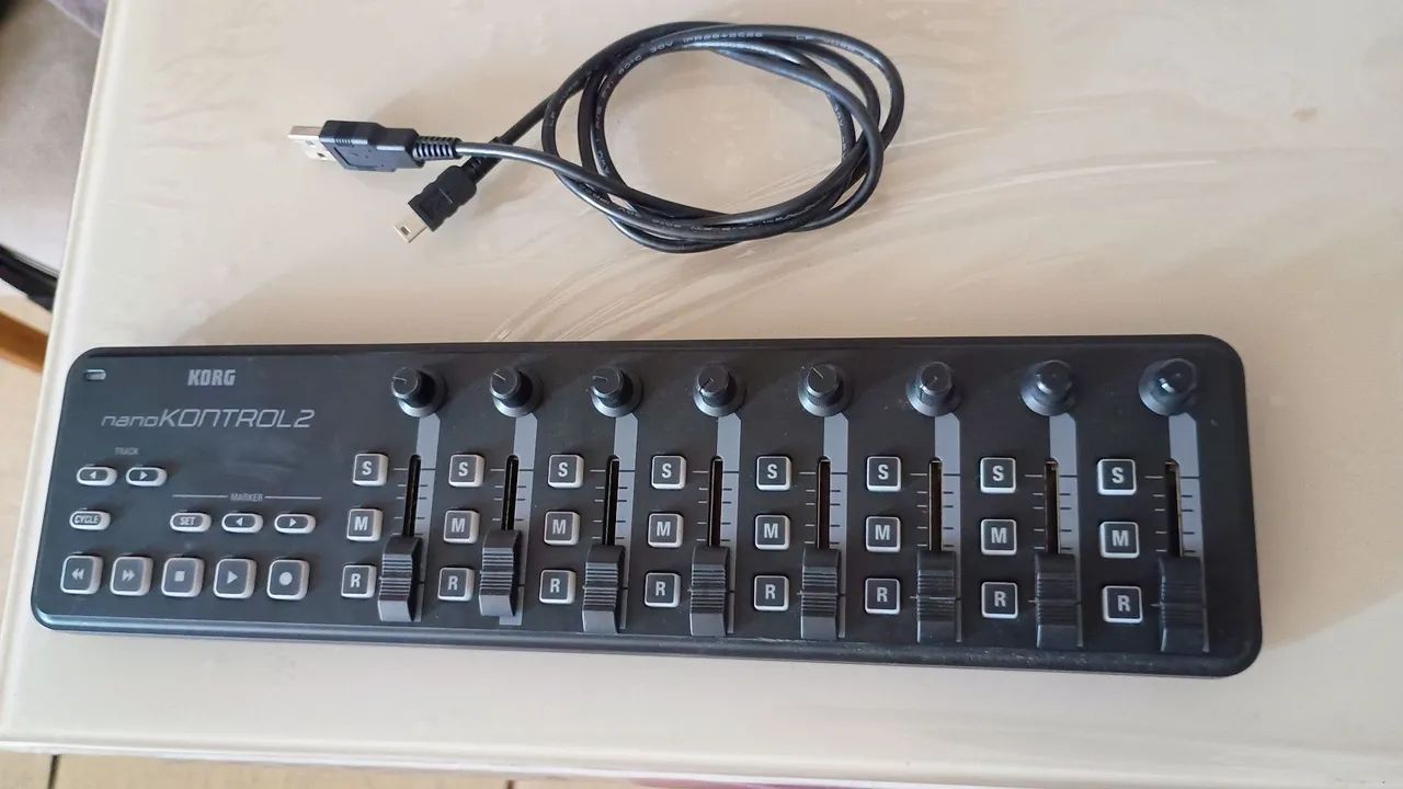 Korg nanokontrol 2