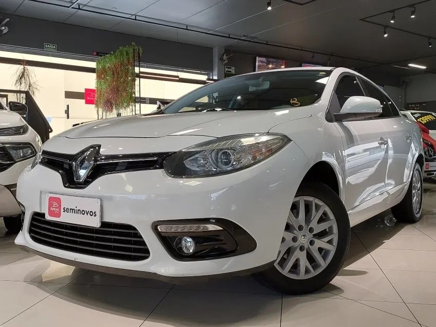 Renault FLUENCE 2.0 DYNAMIQUE PLUS 16V FLEX 4P AUTOMÁTICO.