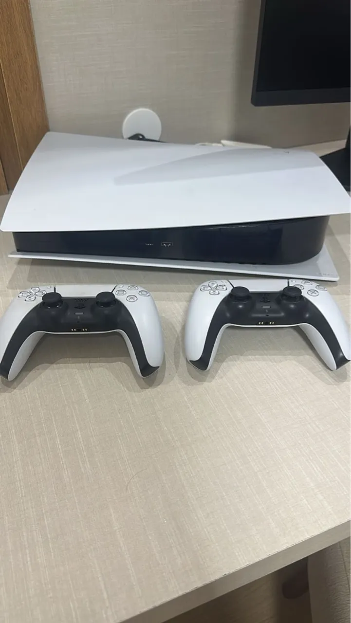 PlayStation 5 com 2 Controles - Pronta Entrega!