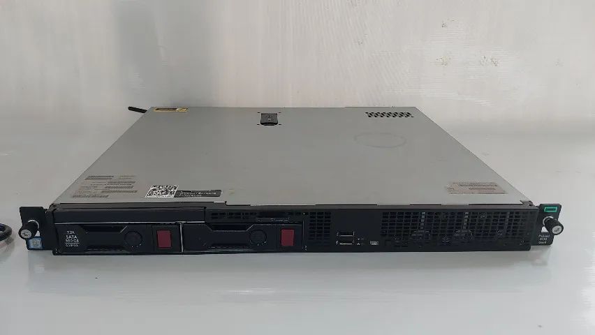 Hpe DL20 Gen9 E3-1220v6 8GB ram 1Tb Hd