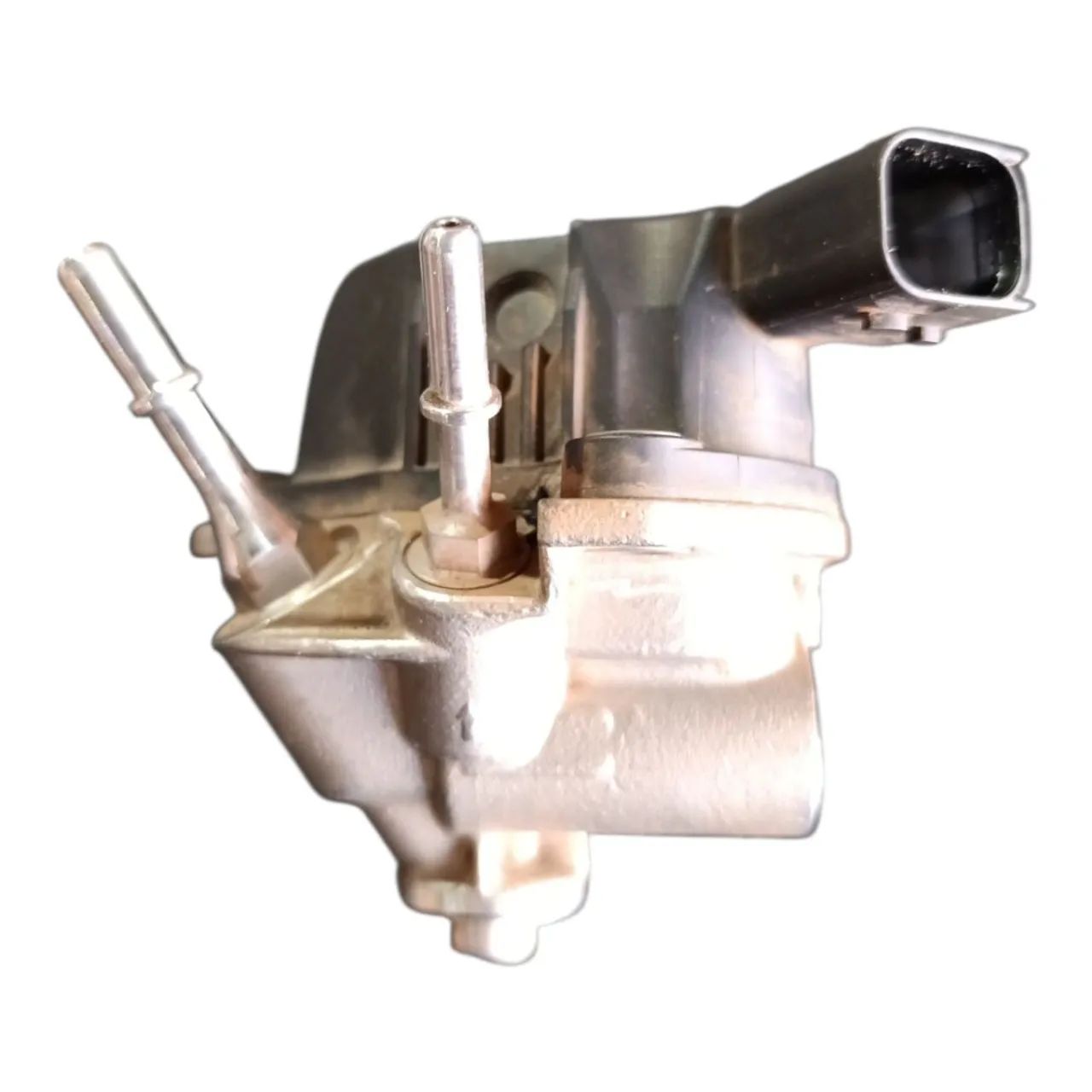 Válvula dosadora arla Scania super euro 6 2950983 - Peças para