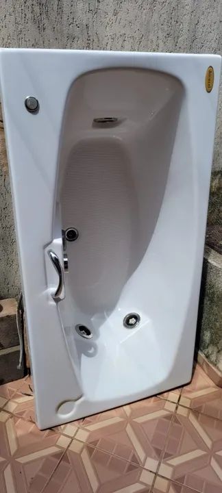 BANHEIRA JACUZZI64220046257667124