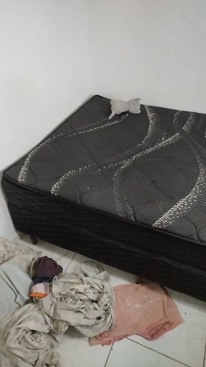 Cama pra vender semi nova 5 meses de uso motivo da venda estou indo para outro estado - Foto 2