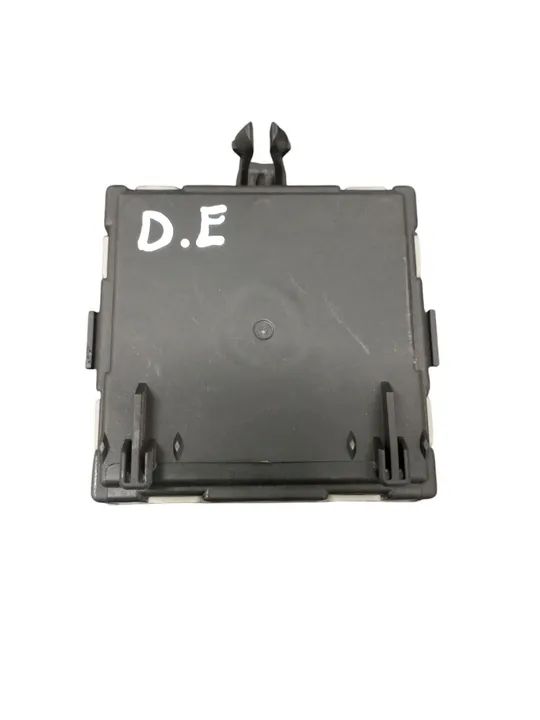 MODULO DA PORTA DIANTEIRA ESQUERDA MERCEDES C300 2.0 DO MERCEDES C300 2020/2020