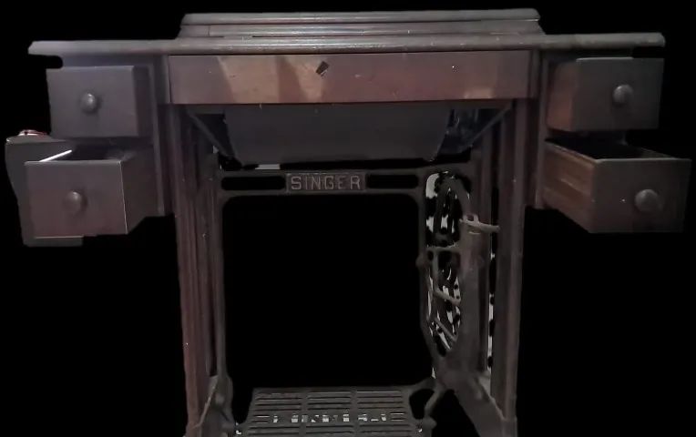 Maquina relíquia de. Costurar 64962120382849122