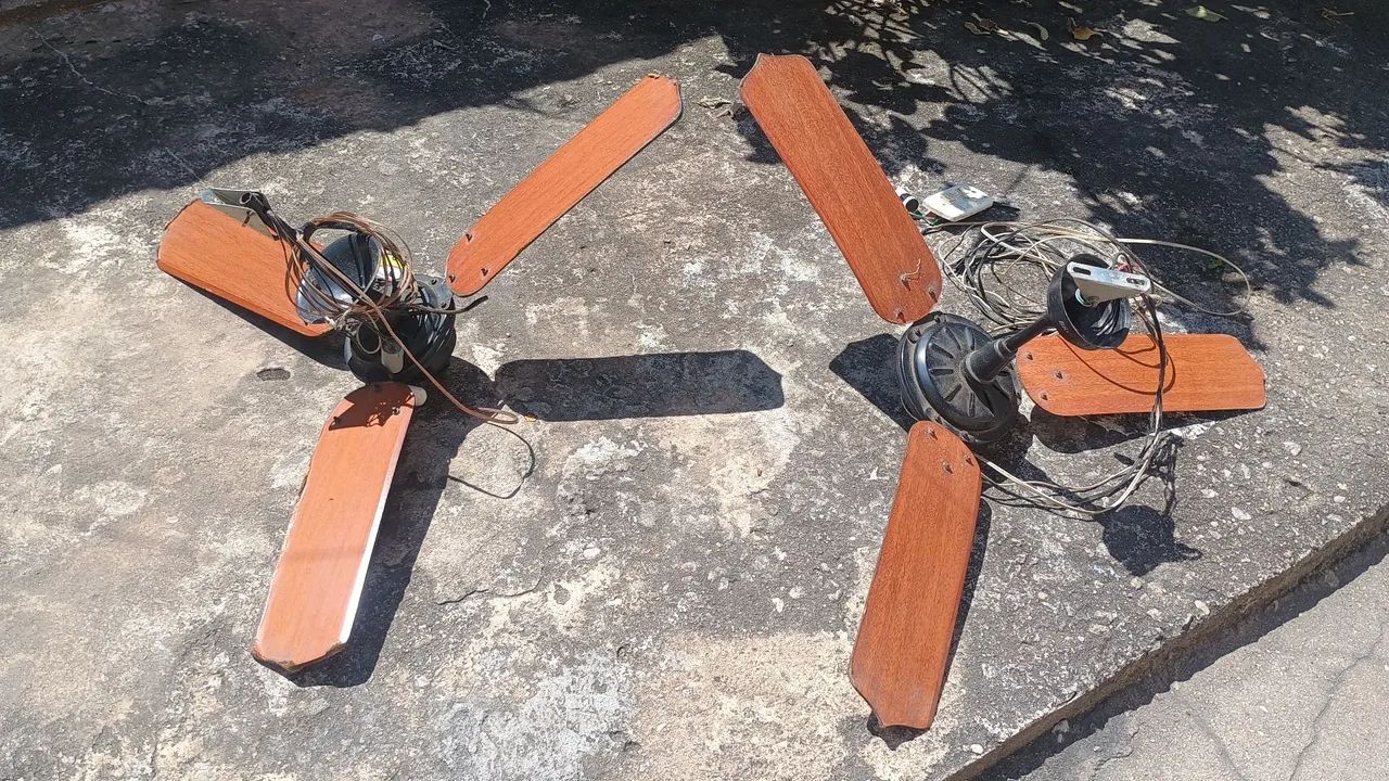 2 ventiladores de teto 3 pás 64302324313601120