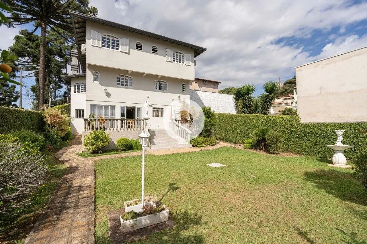 UM SONHO DE CASA COM QUINTAL