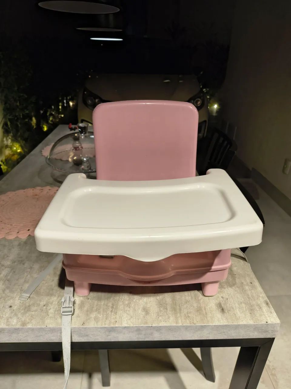 Cadeira de alimentação infantil rosa